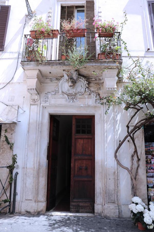 Best Authentic Apartment Monti 5 Mins From Colosseum المظهر الخارجي الصورة