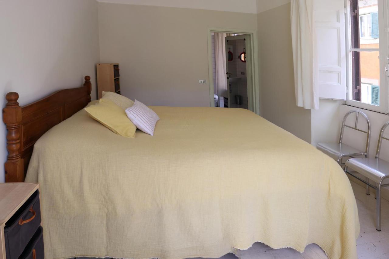 Best Authentic Apartment Monti 5 Mins From Colosseum المظهر الخارجي الصورة